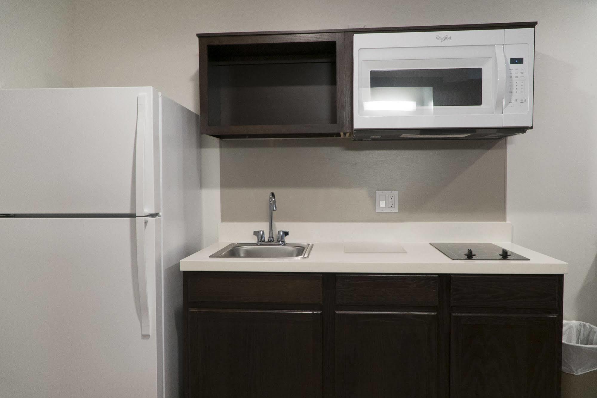 Woodspring Suites Bakersfield East Bagian luar foto